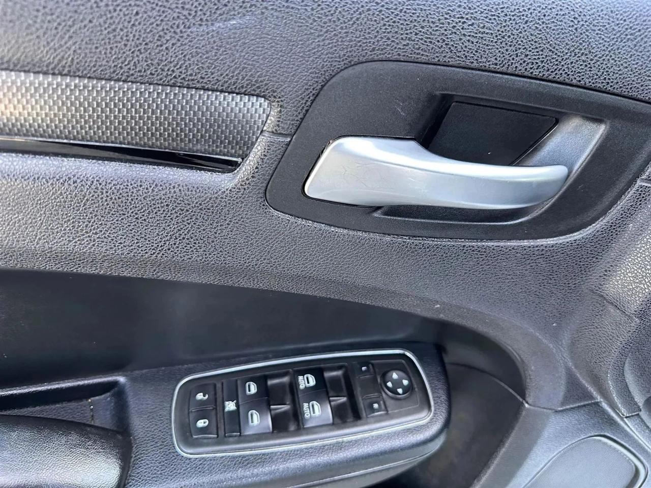 Chrysler 300 S V6 RWD 2014