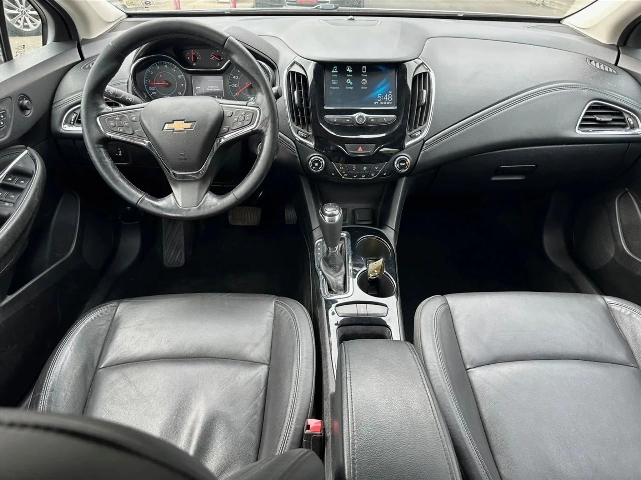 Chevrolet Cruze Premier Hatchback 2017