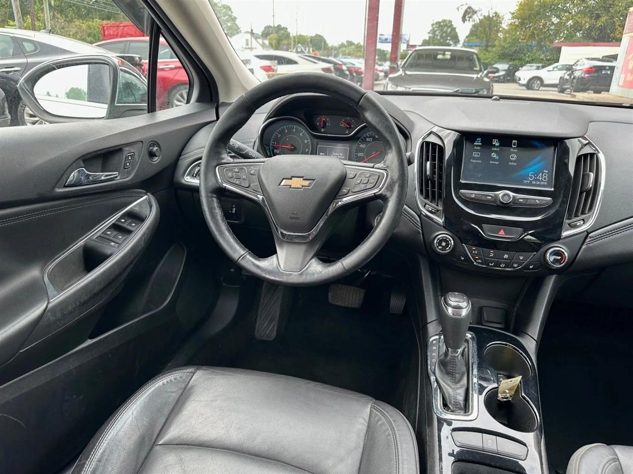 Chevrolet Cruze Premier Hatchback 2017