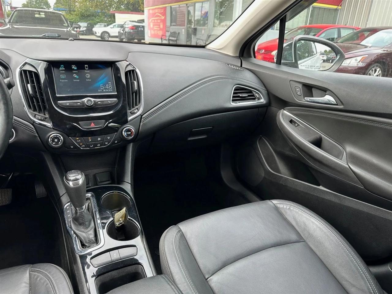 Chevrolet Cruze Premier Hatchback 2017