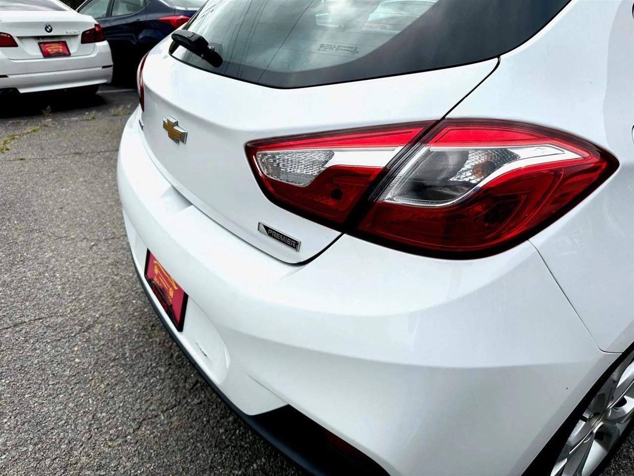 Chevrolet Cruze Premier Hatchback 2017
