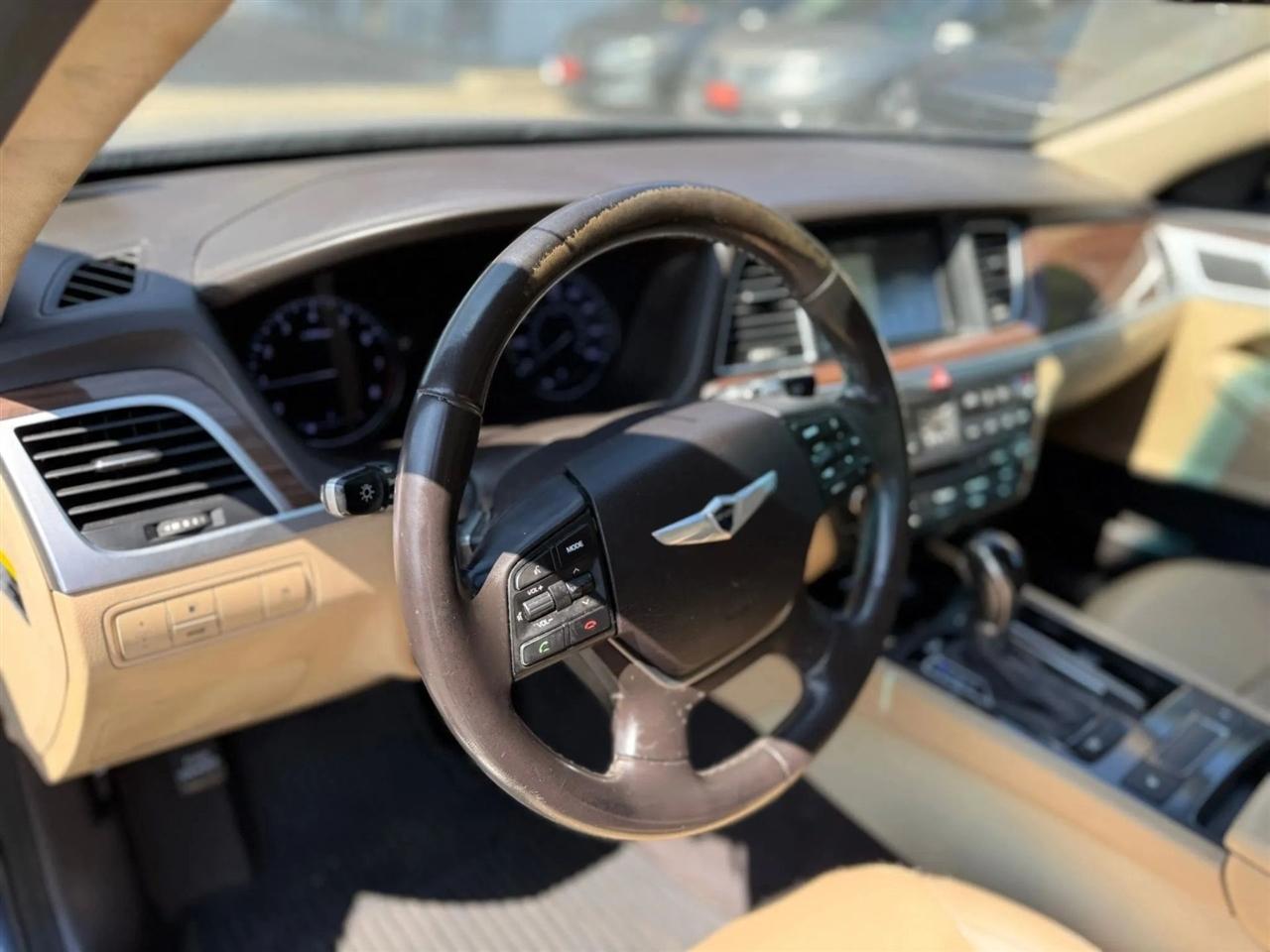 Hyundai Genesis 3.8L 2015
