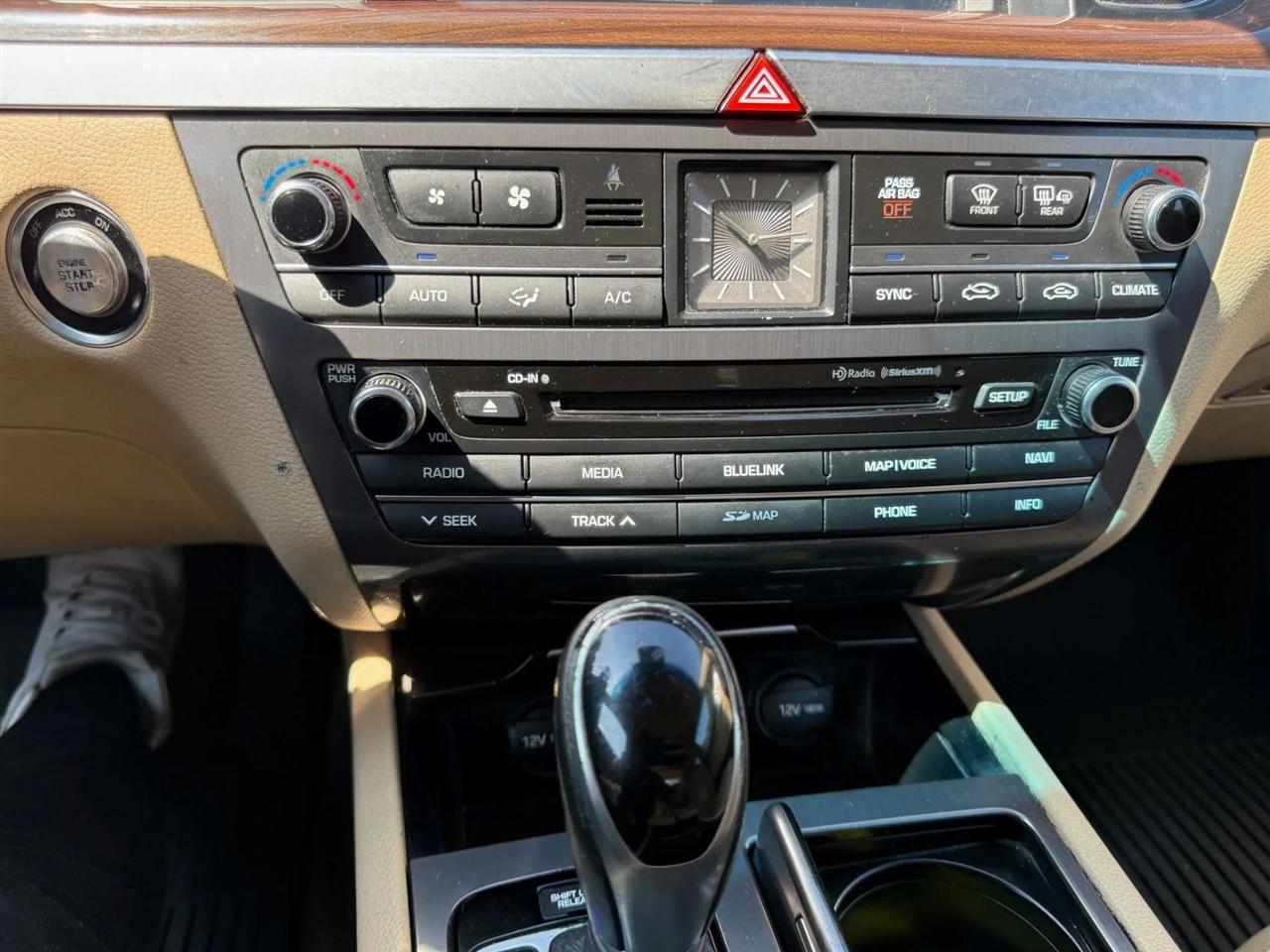 Hyundai Genesis 3.8L 2015
