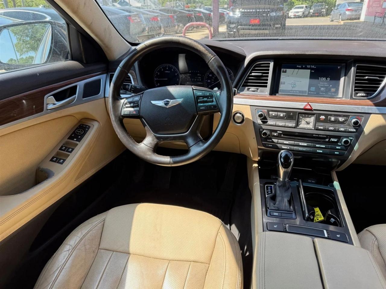 Hyundai Genesis 3.8L 2015