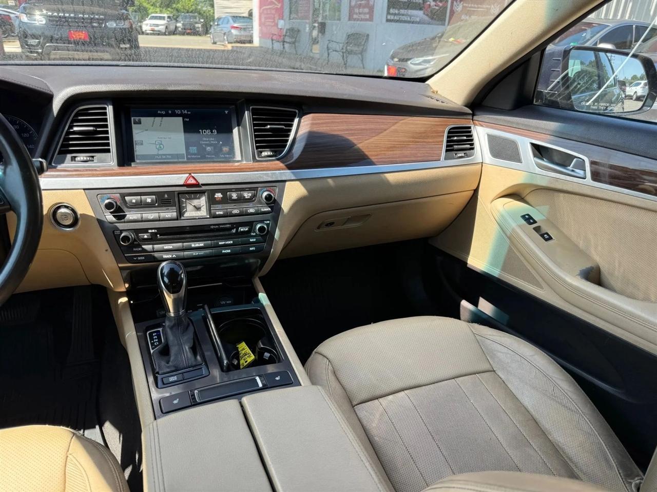 Hyundai Genesis 3.8L 2015
