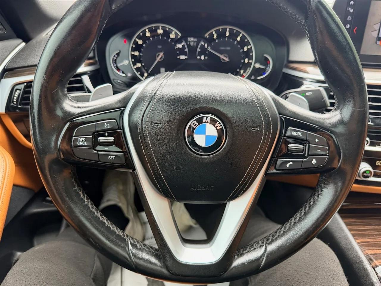 BMW 5-Series 530i xDrive 2018