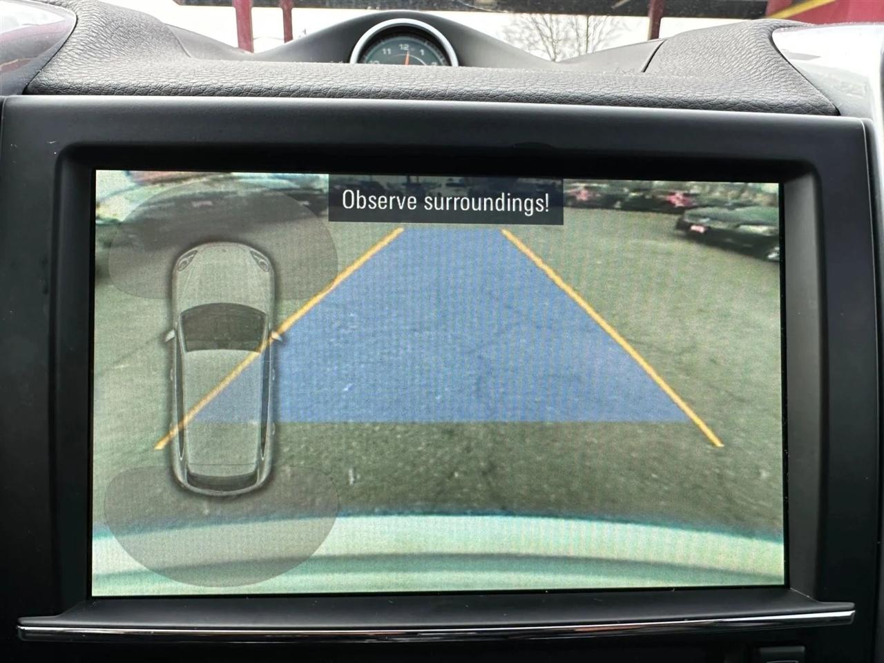 Porsche Cayenne Base 2014