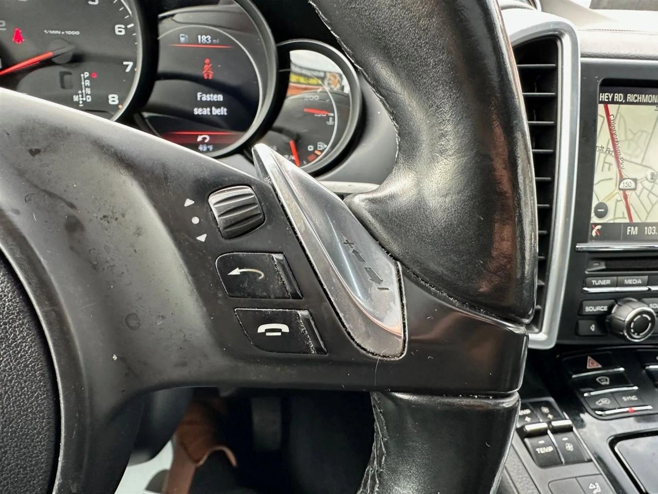 Porsche Cayenne Base 2014