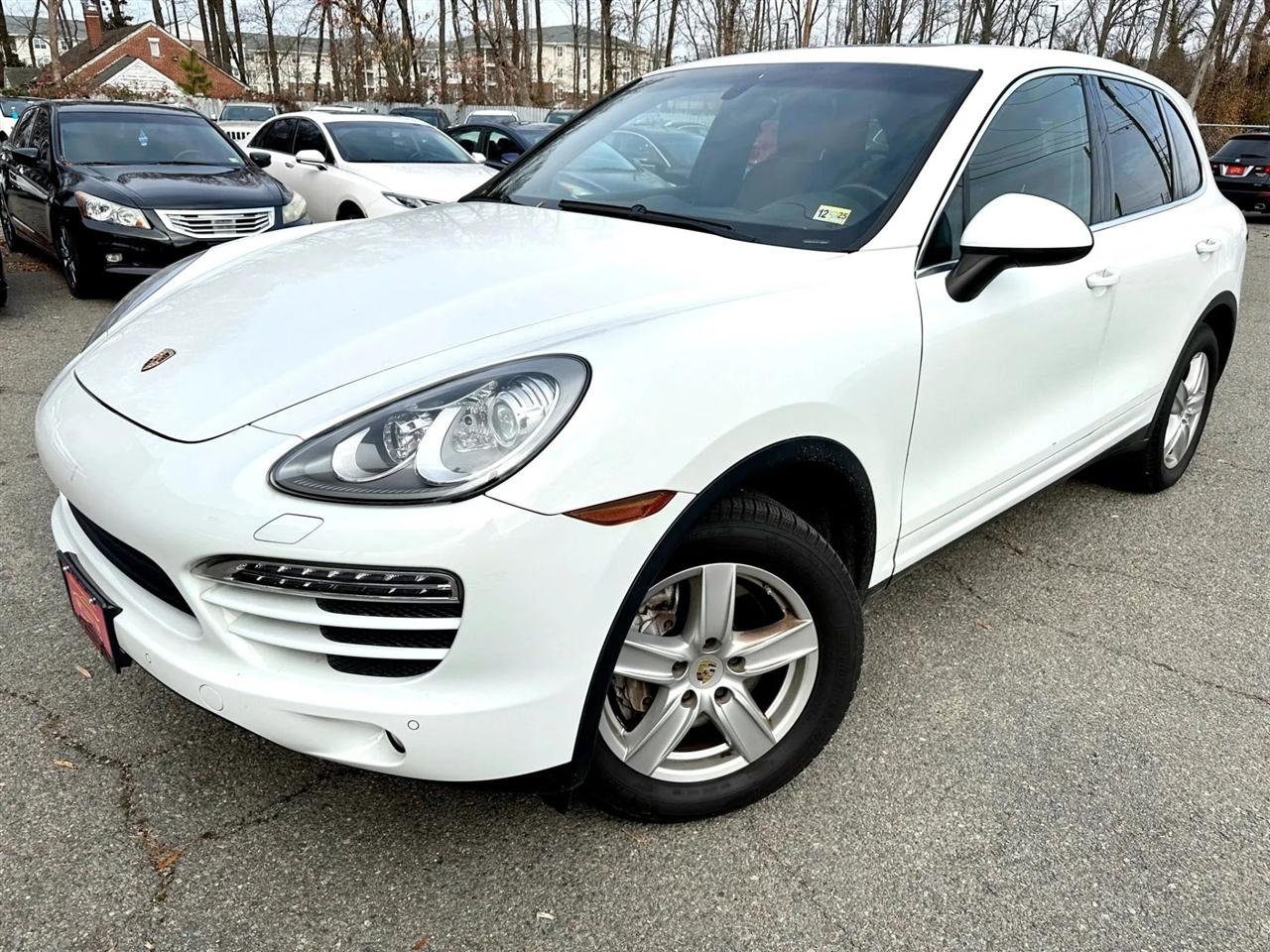 Porsche Cayenne Base 2014