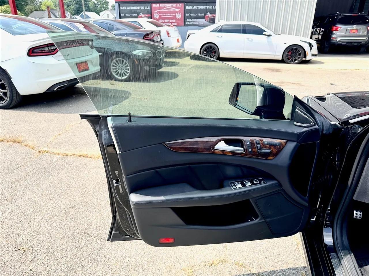 Mercedes-Benz CLS-Class CLS550 4MATIC 2014