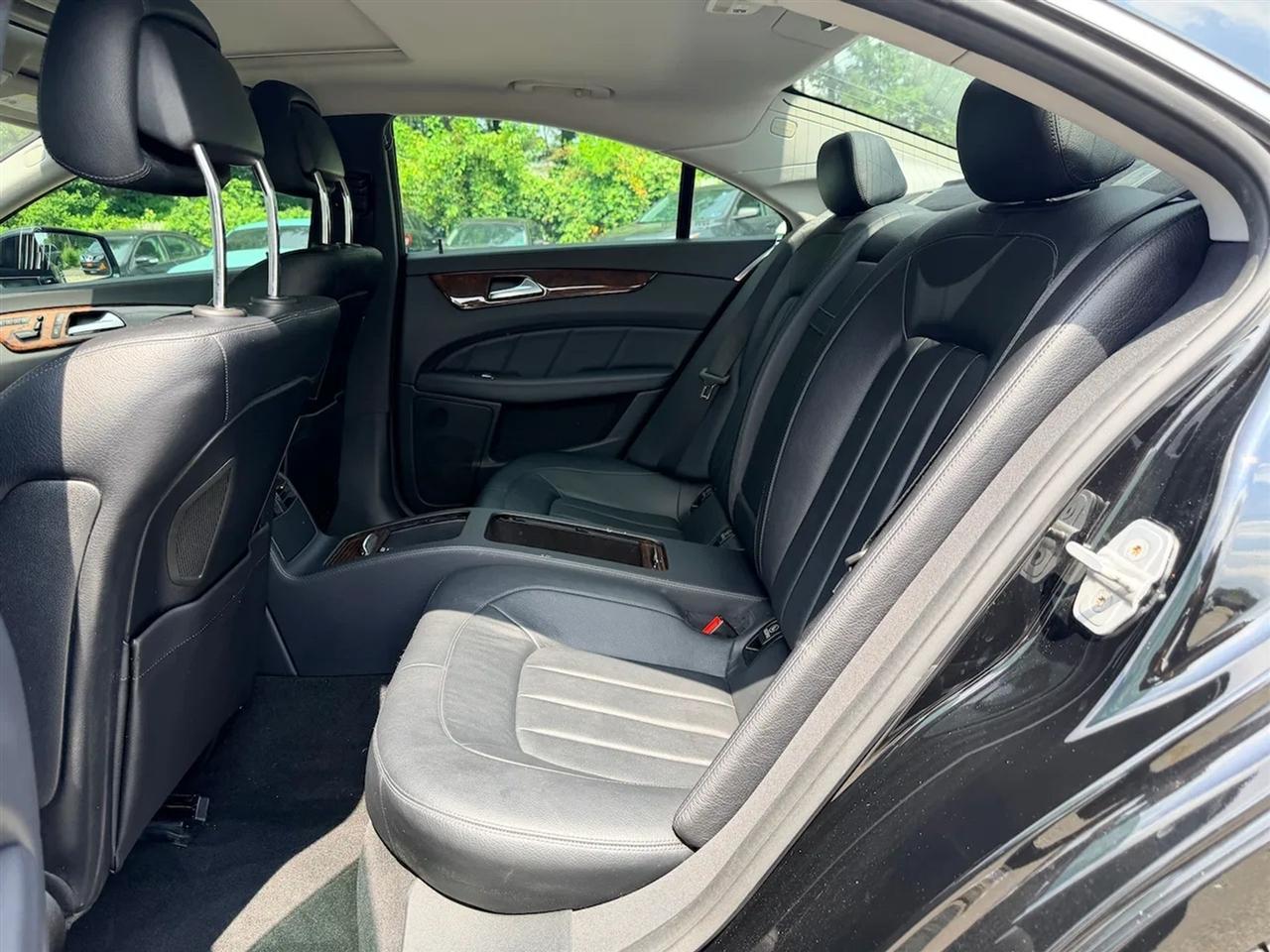 Mercedes-Benz CLS-Class CLS550 4MATIC 2014