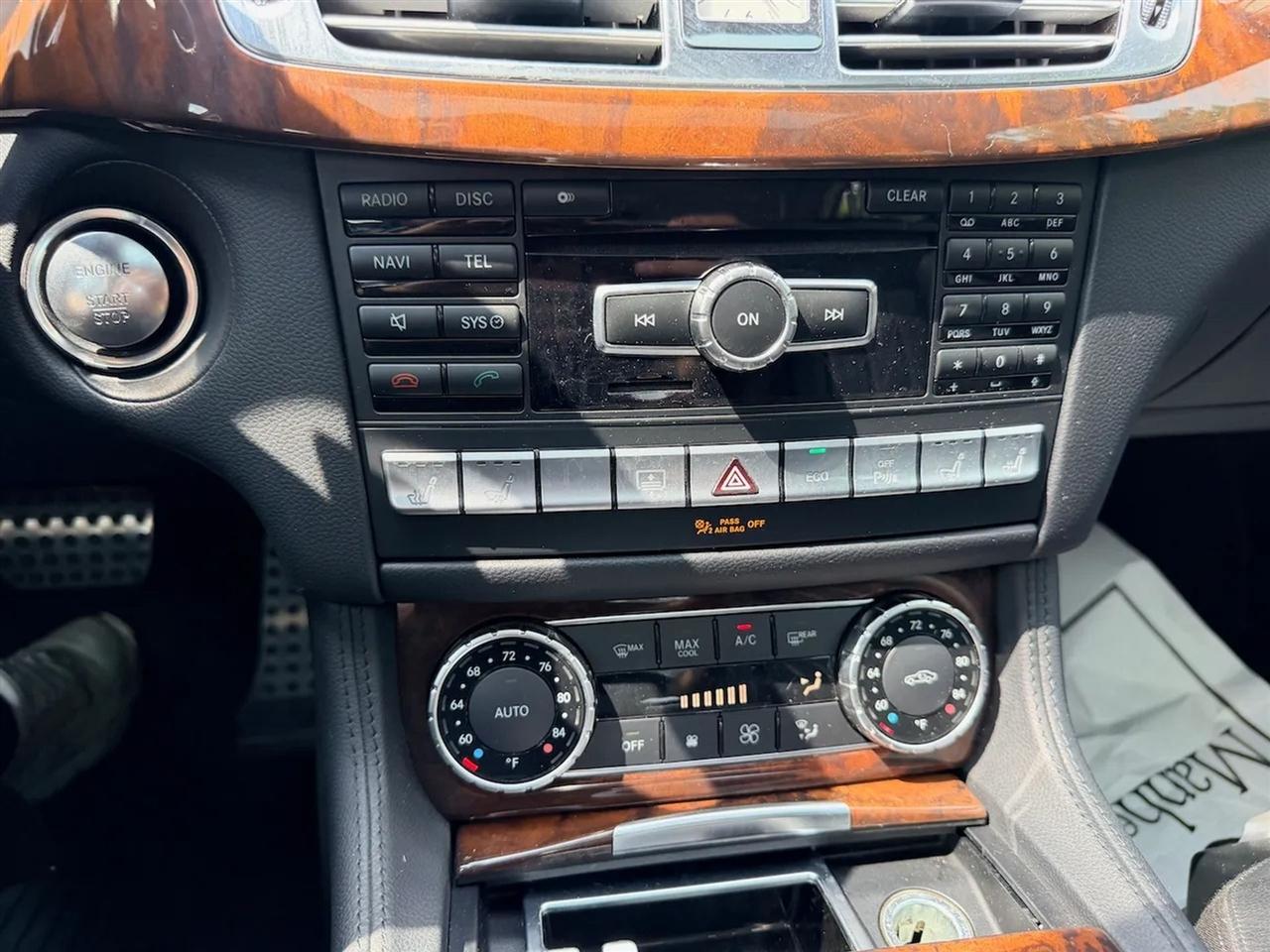 Mercedes-Benz CLS-Class CLS550 4MATIC 2014