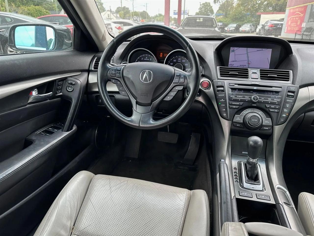 Acura TL 6-Speed AT with Tech Package and 18-In. WP 2012
