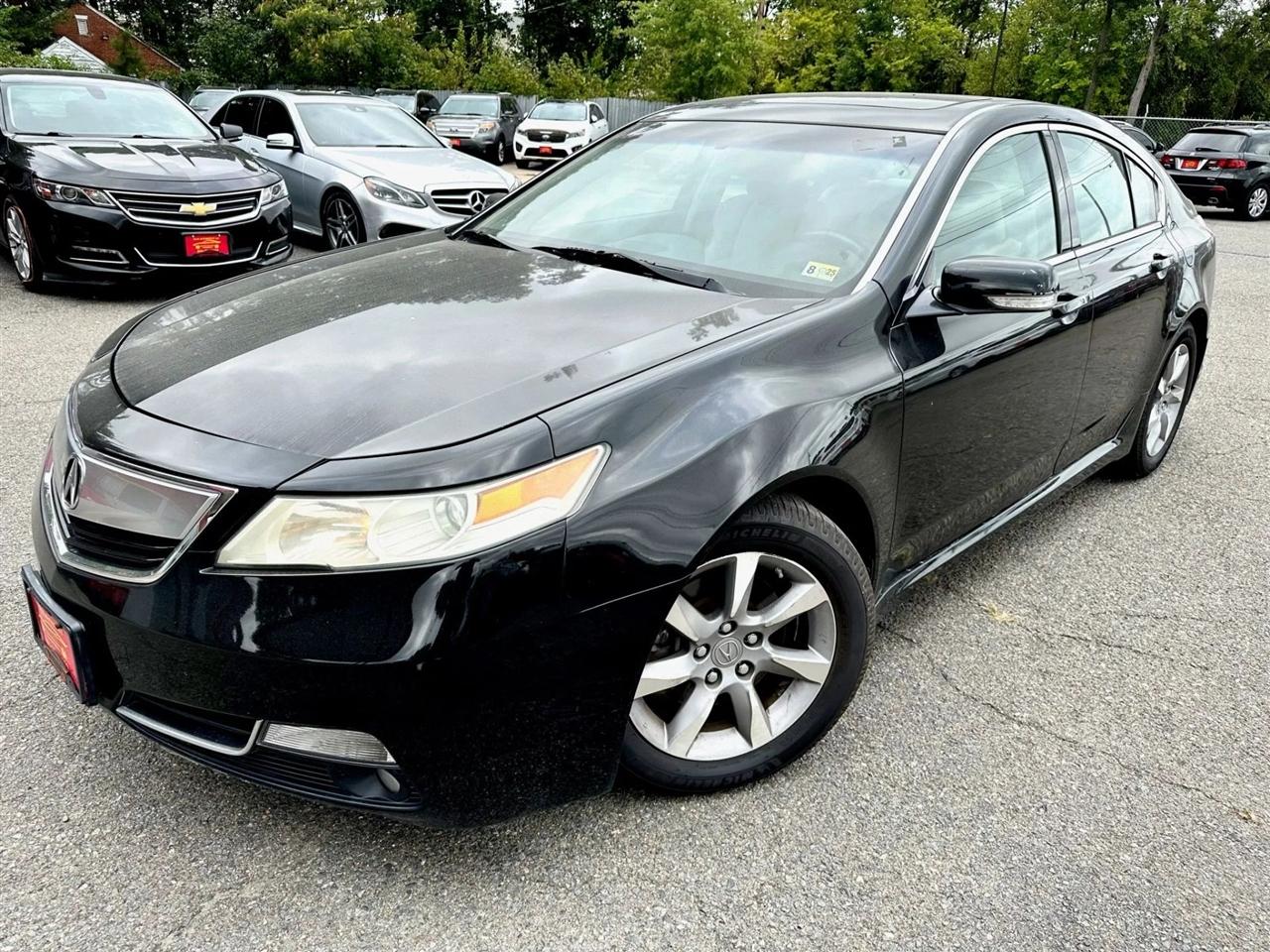 Acura TL 6-Speed AT with Tech Package and 18-In. WP 2012