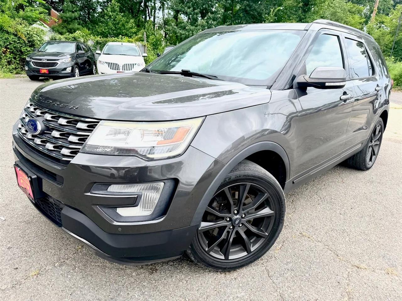 Ford Explorer XLT 4WD 2017