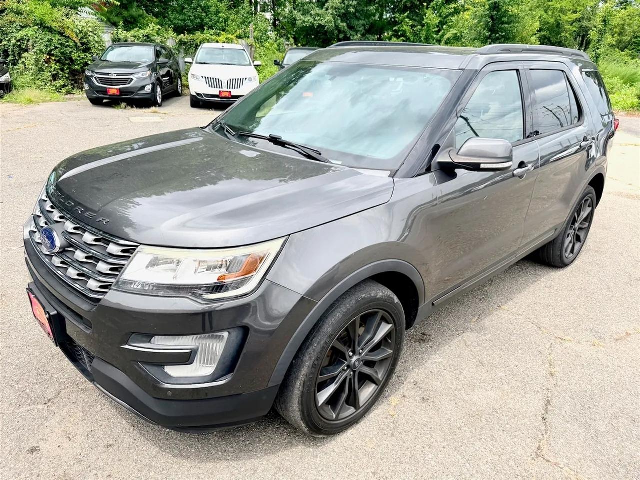 Ford Explorer XLT 4WD 2017
