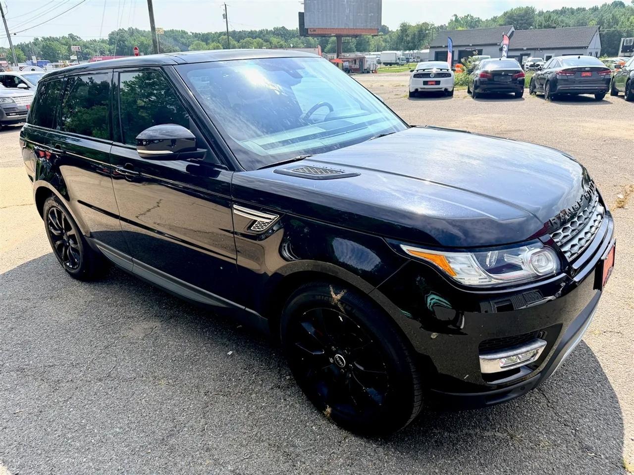 Land Rover Range Rover Sport 3.0L V6 Supercharged SE 2014