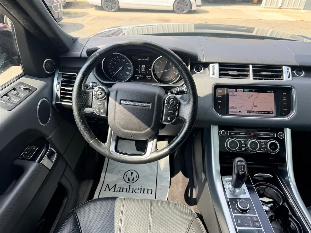 Land Rover Range Rover Sport 3.0L V6 Supercharged SE 2014