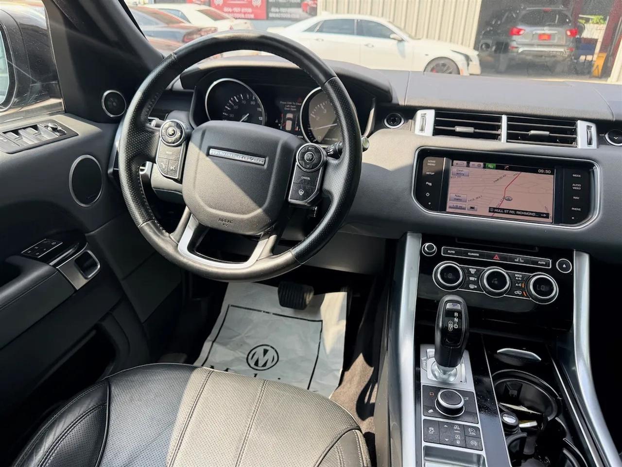 Land Rover Range Rover Sport 3.0L V6 Supercharged SE 2014