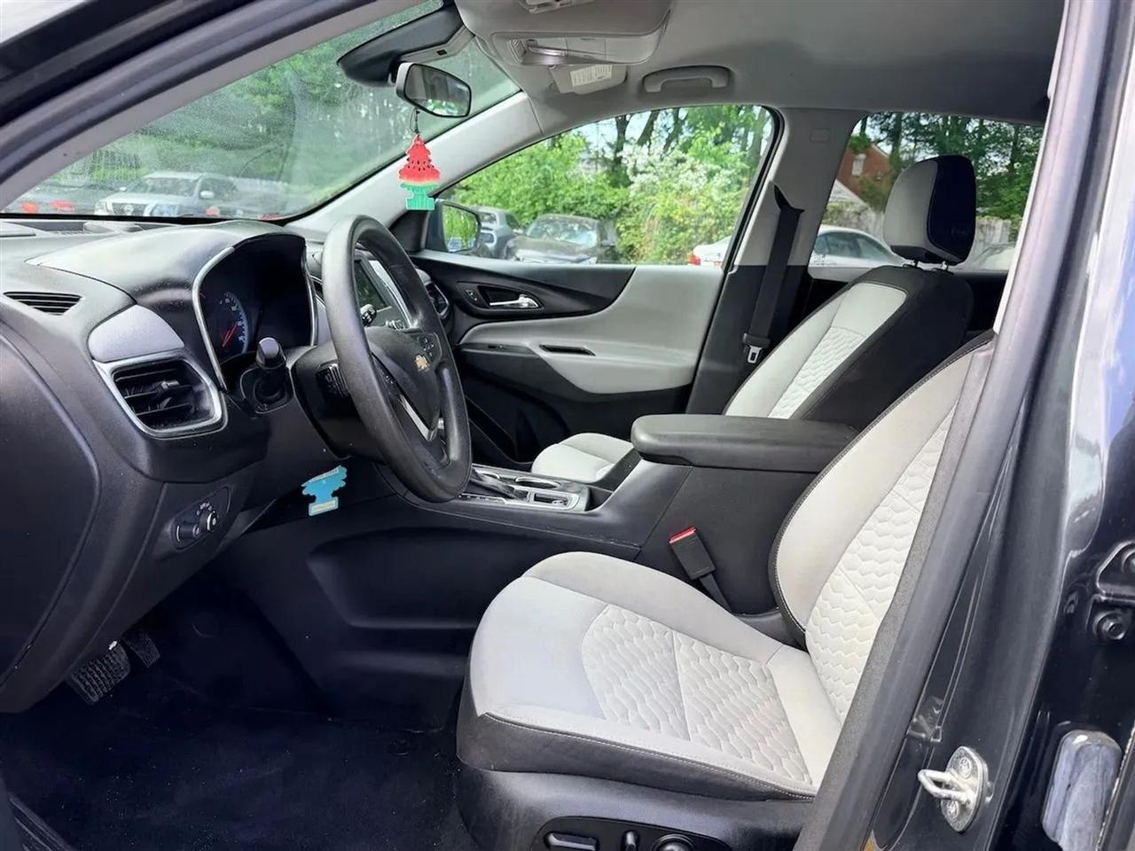 Chevrolet Equinox LS 2WD 2020