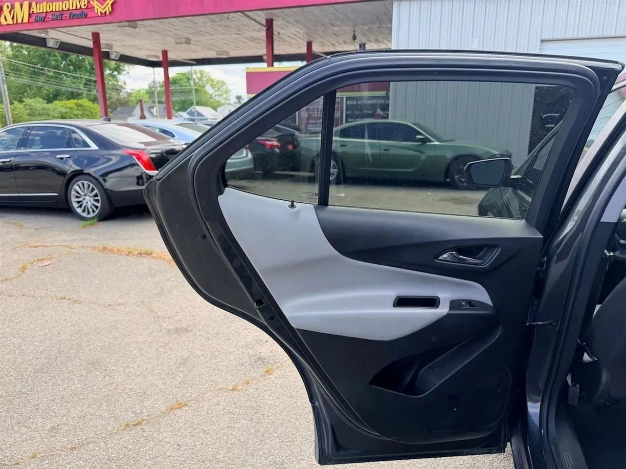 Chevrolet Equinox LS 2WD 2020