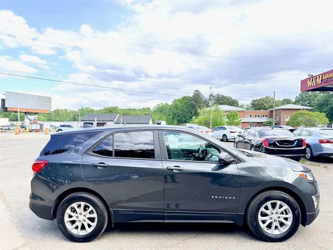 Chevrolet Equinox LS 2WD 2020