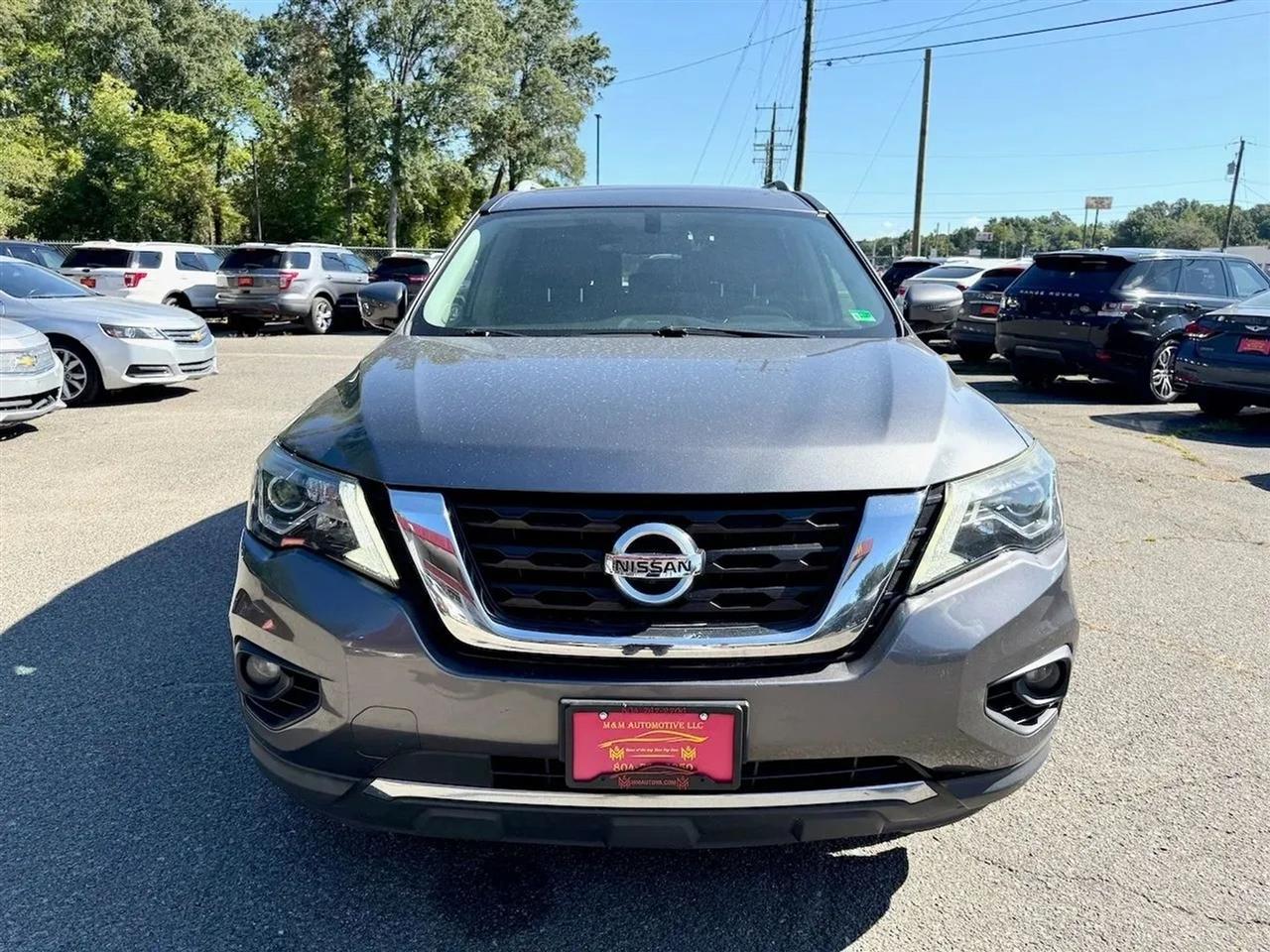 Nissan Pathfinder SL 4WD 2017
