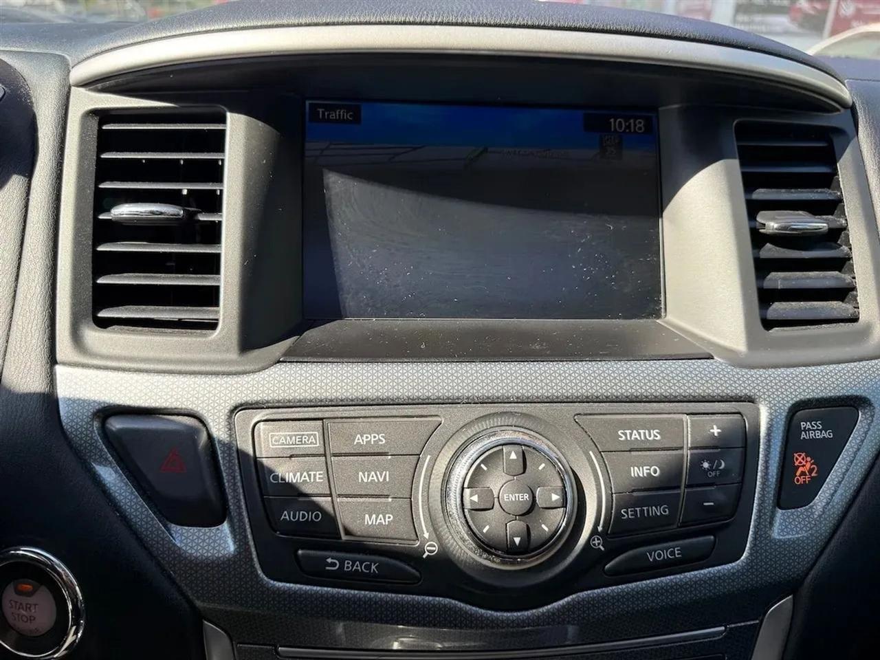 Nissan Pathfinder SL 4WD 2017