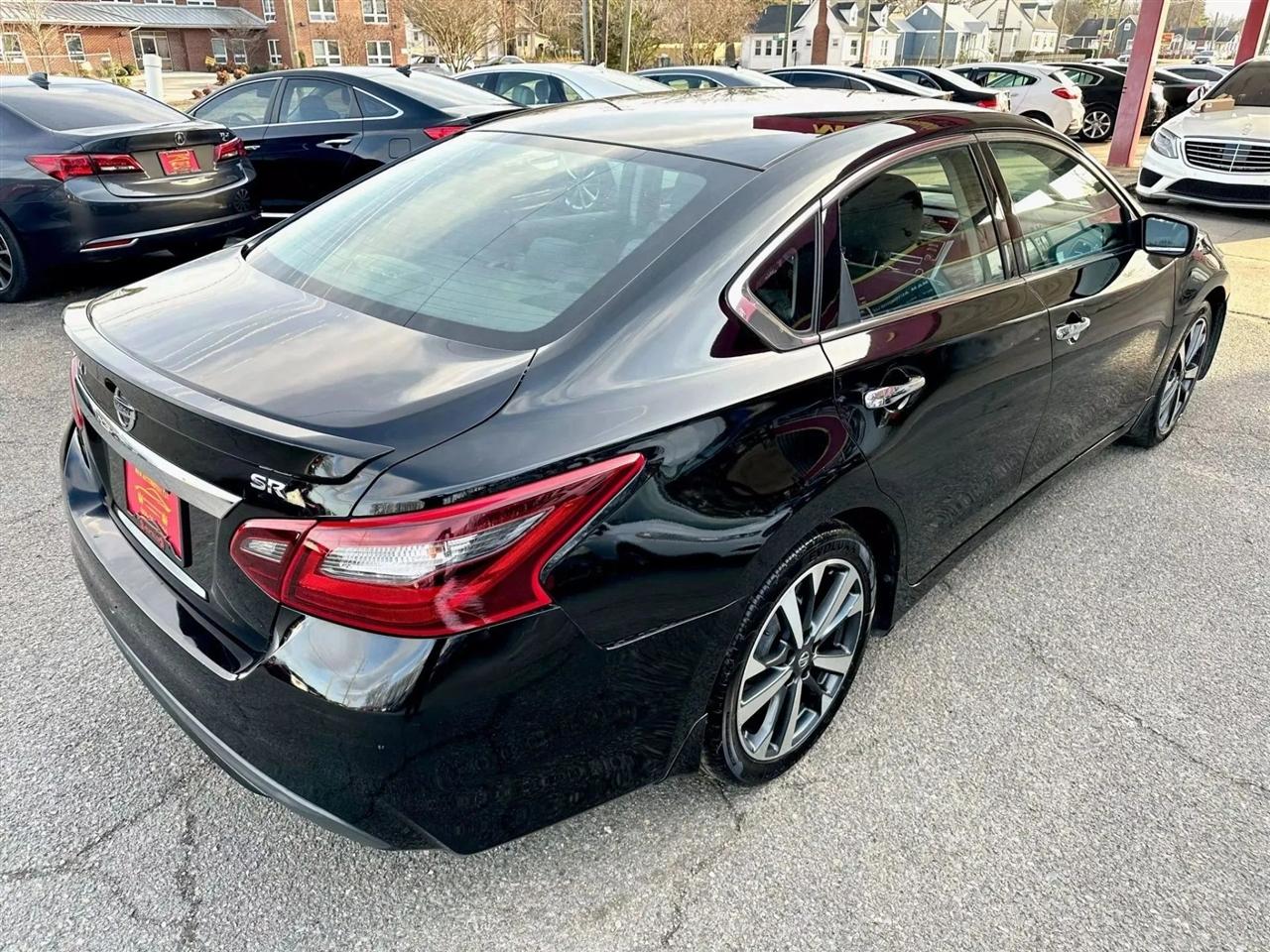 Nissan Altima 2.5 SR 2017