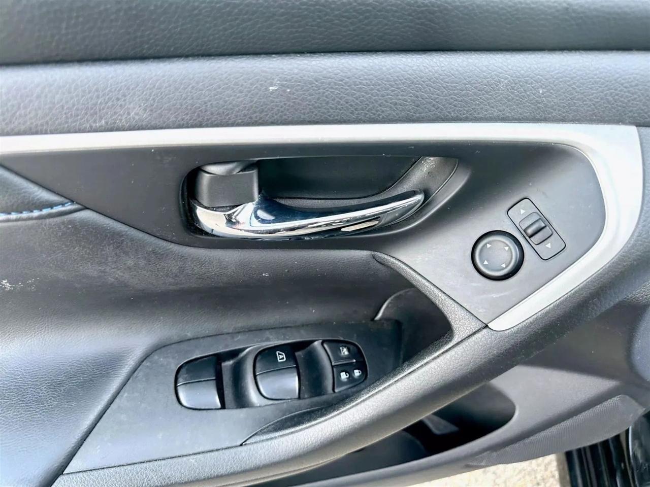 Nissan Altima 2.5 SR 2017