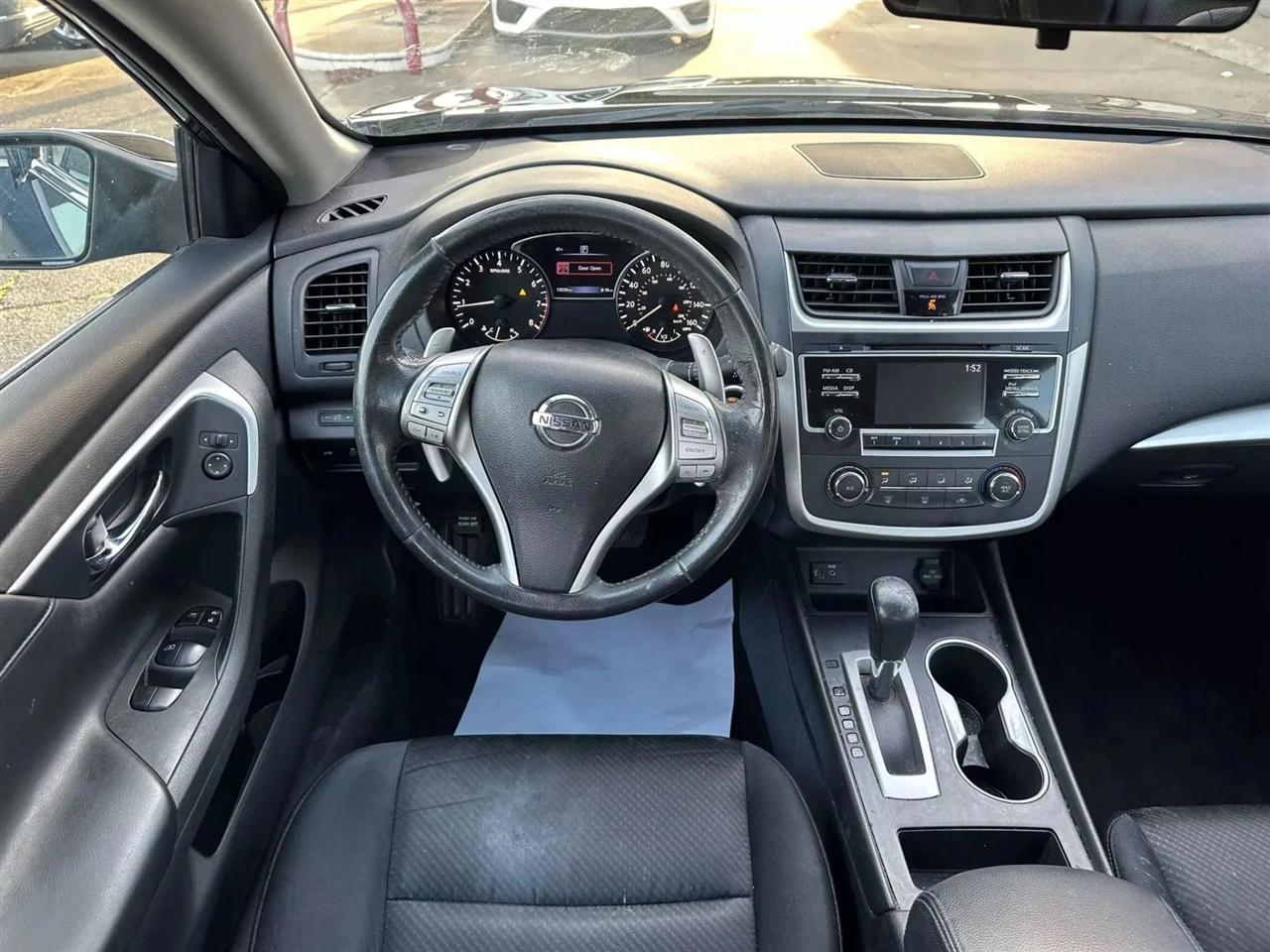 Nissan Altima 2.5 SR 2017