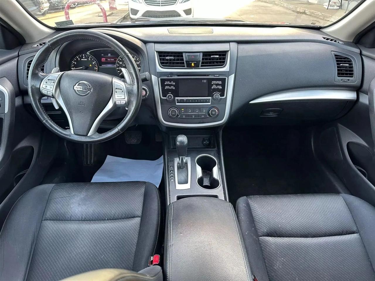 Nissan Altima 2.5 SR 2017