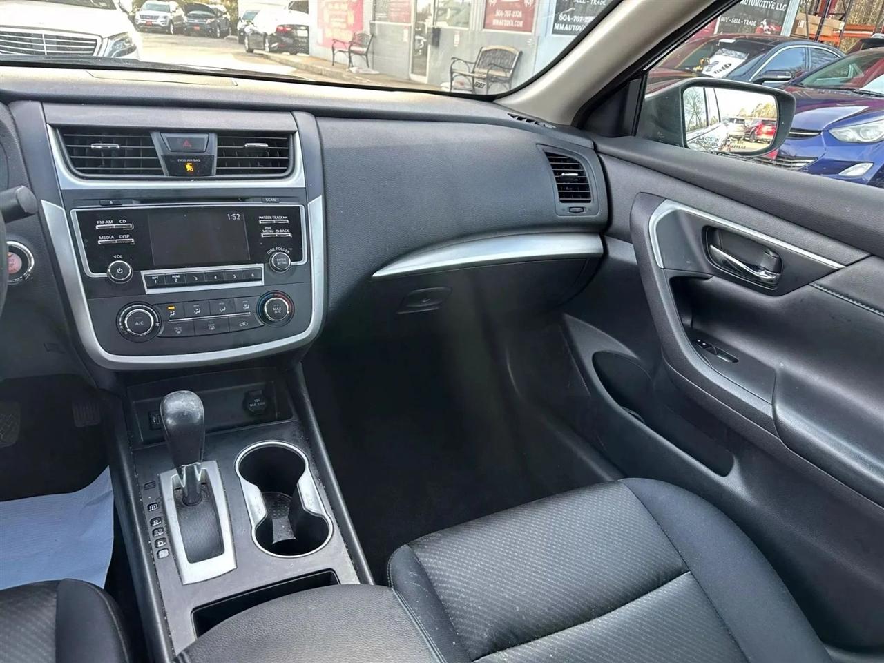 Nissan Altima 2.5 SR 2017