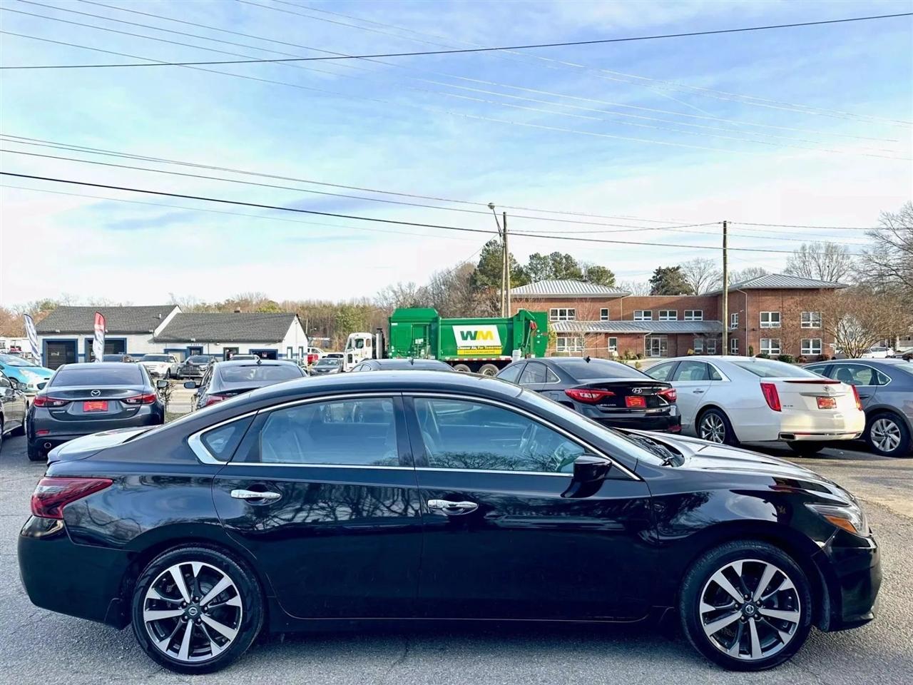Nissan Altima 2.5 SR 2017