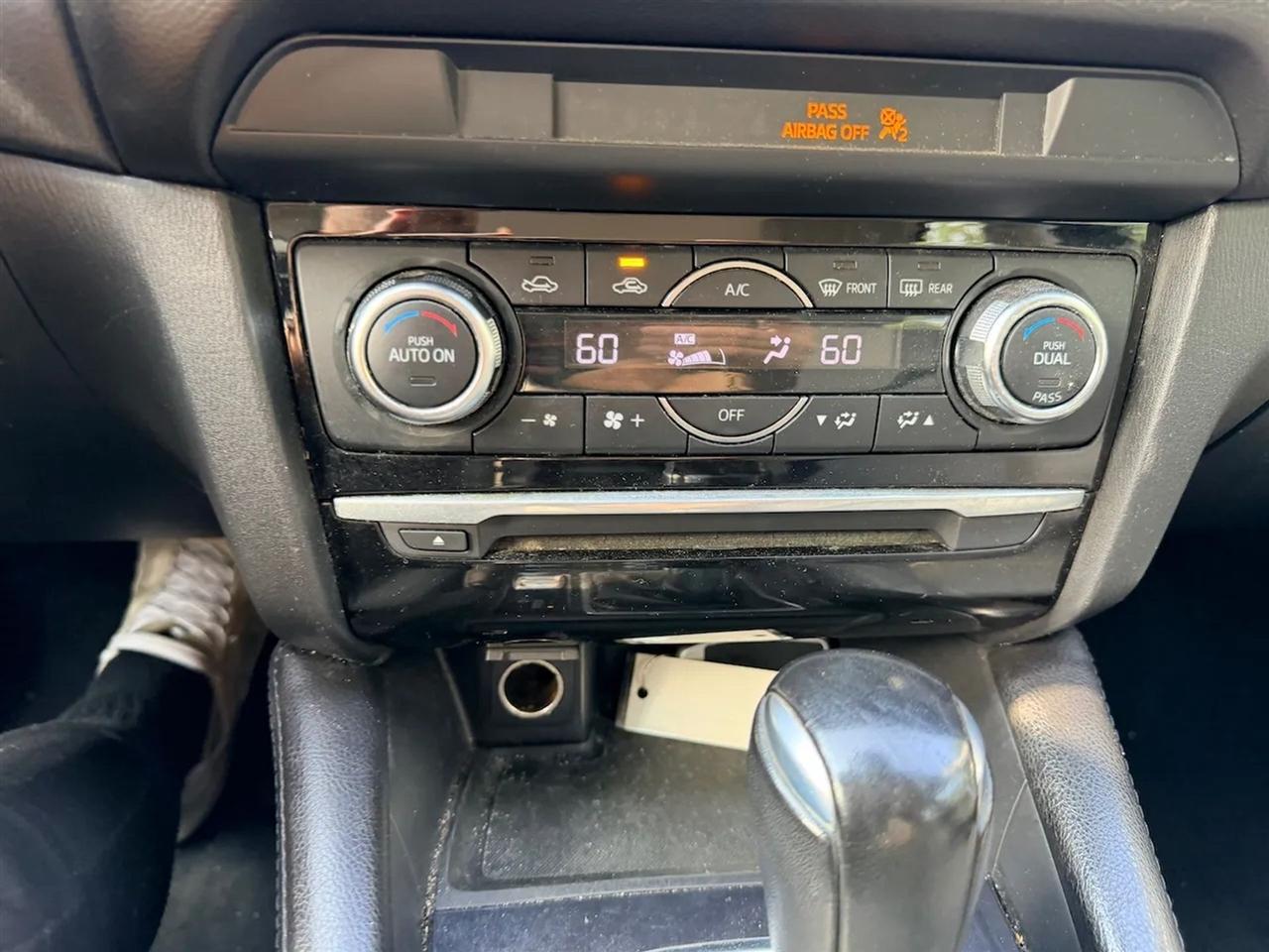 Mazda MAZDA6 i Touring AT 2017