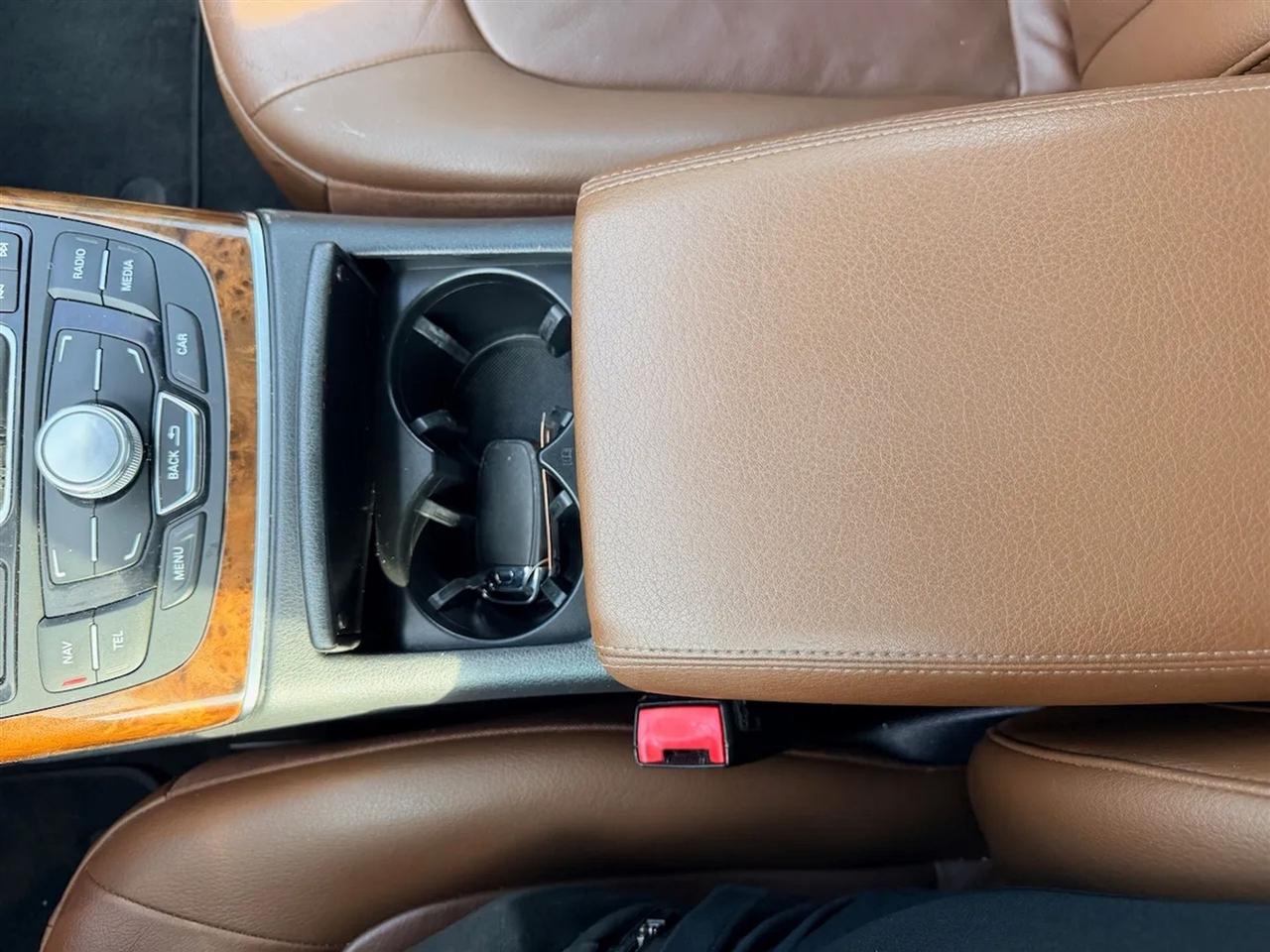 Audi A6 2.0T Premium Sedan FrontTrak Multitronic 2014