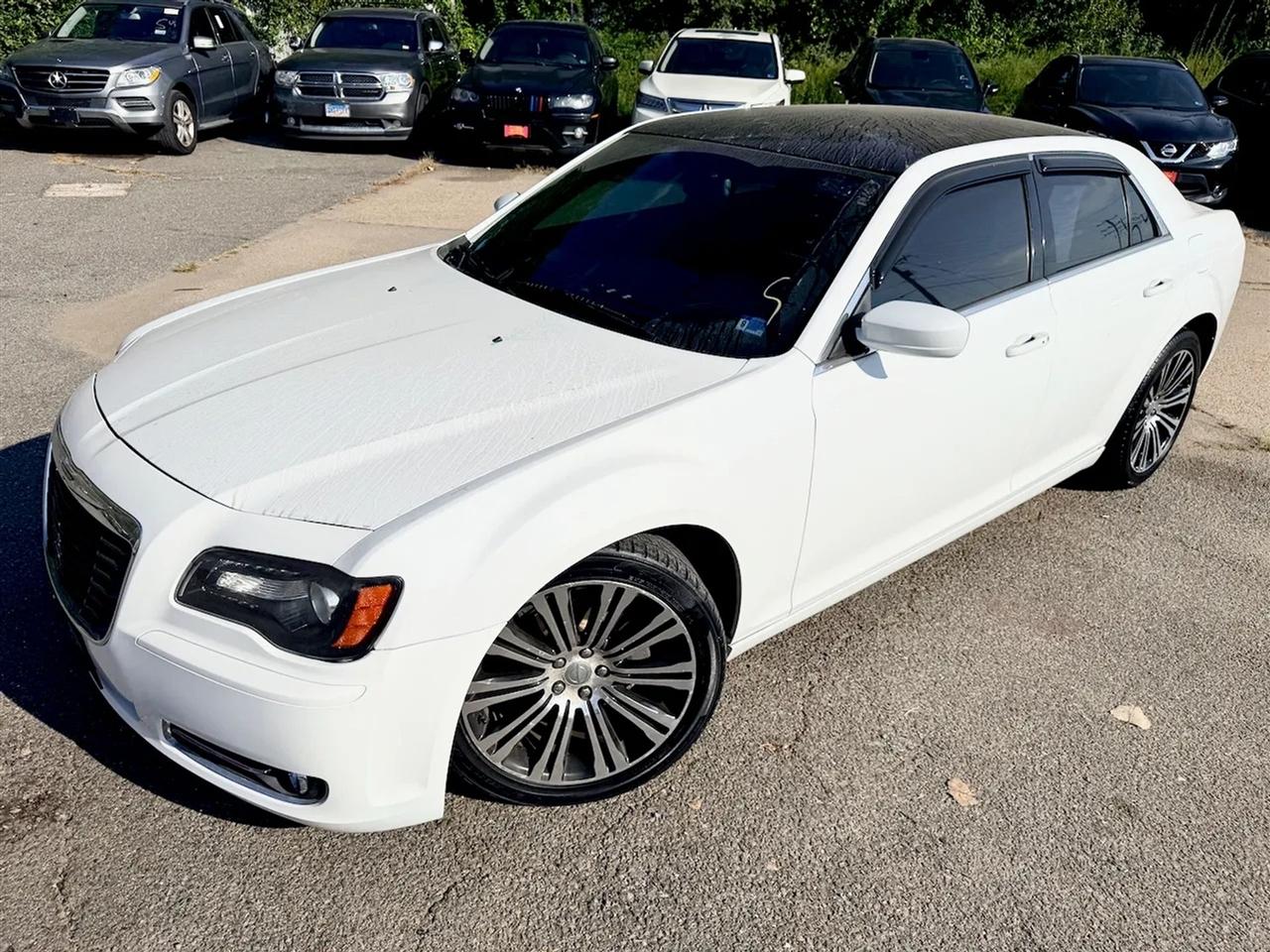 2014 Chrysler 300 S V6 RWD