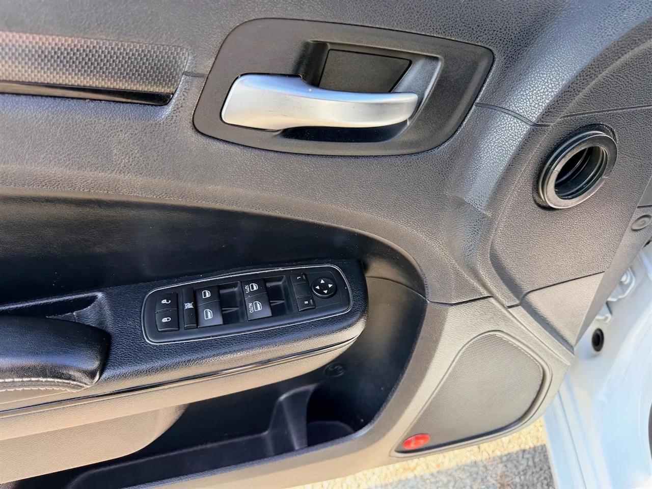 Chrysler 300 S V6 RWD 2014