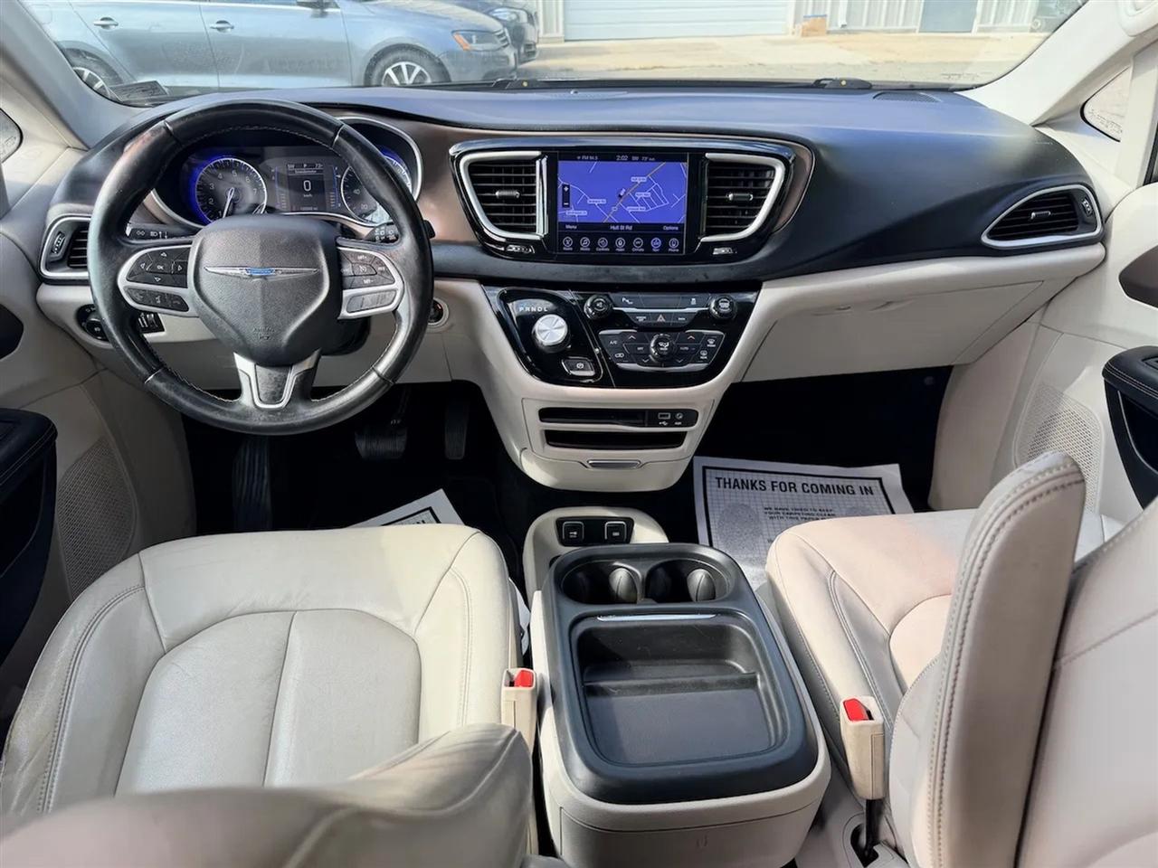 Chrysler Pacifica Touring-L 2017