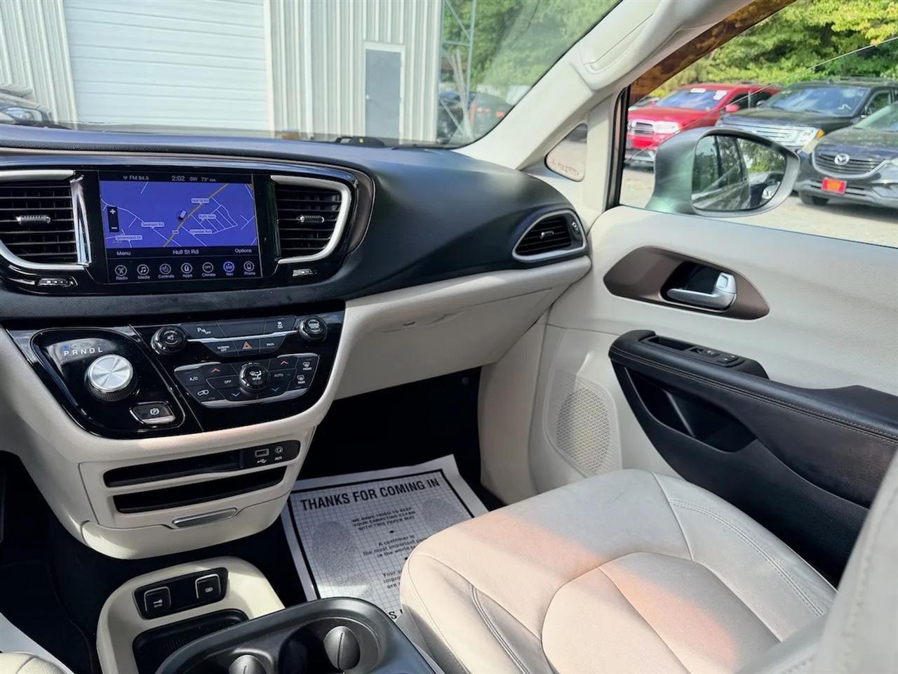 Chrysler Pacifica Touring-L 2017