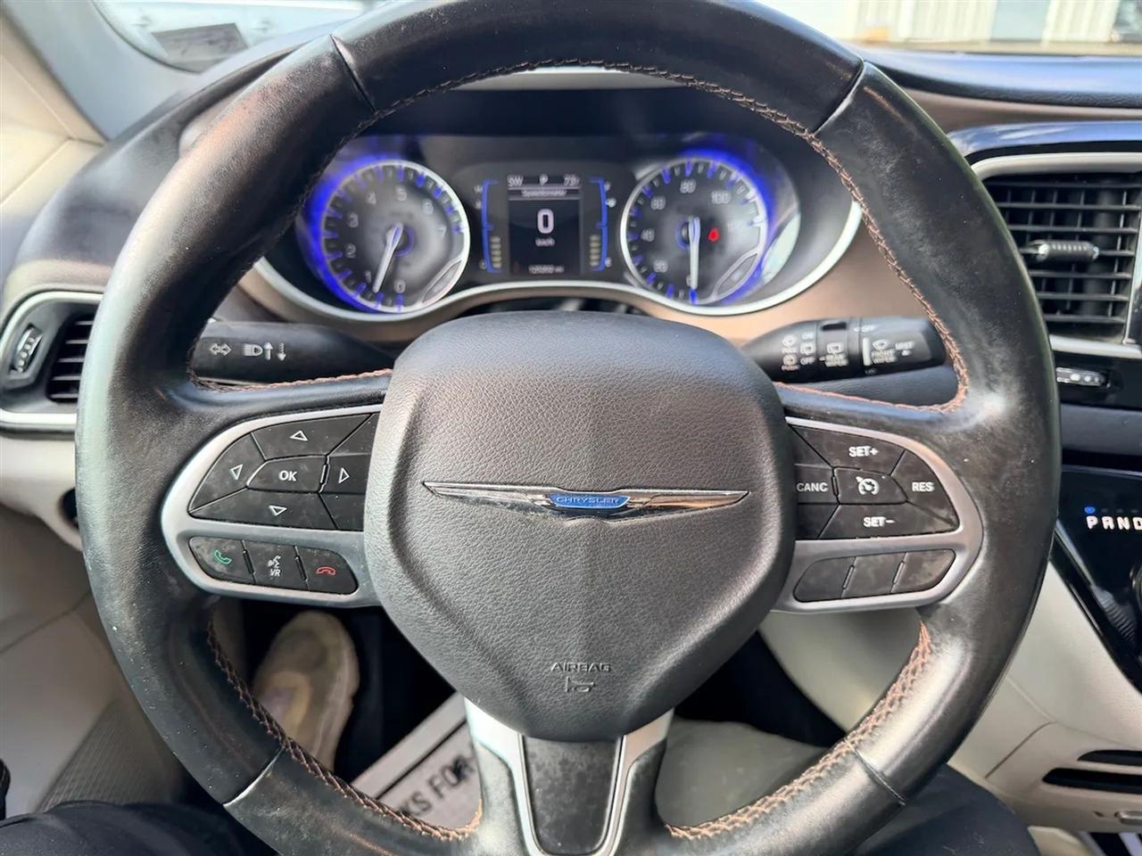 Chrysler Pacifica Touring-L 2017