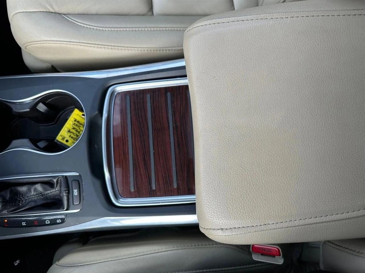 Acura MDX 6-Spd AT w/Tech Package 2014