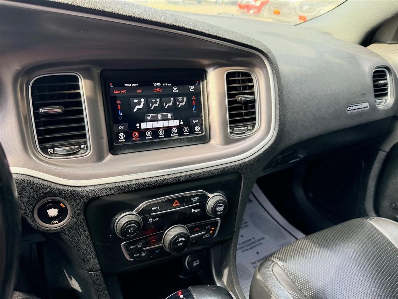 Dodge Charger SXT 2019