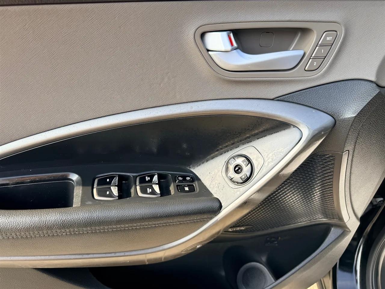 Hyundai Santa Fe Ultimate AWD 2017