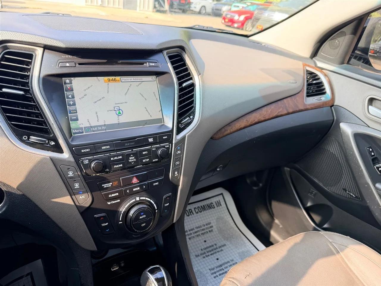 Hyundai Santa Fe Ultimate AWD 2017