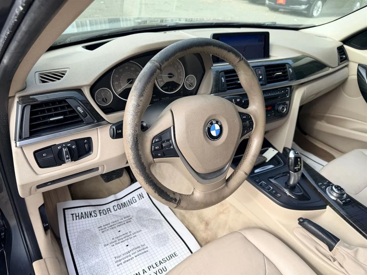 BMW 3-Series 335i xDrive Sedan 2013