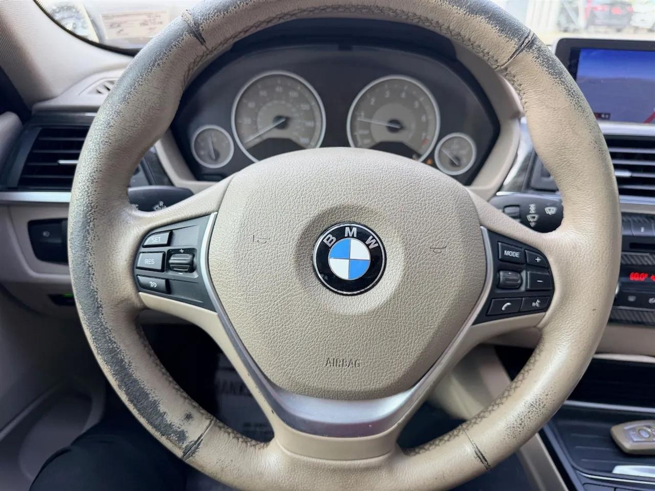 BMW 3-Series 335i xDrive Sedan 2013