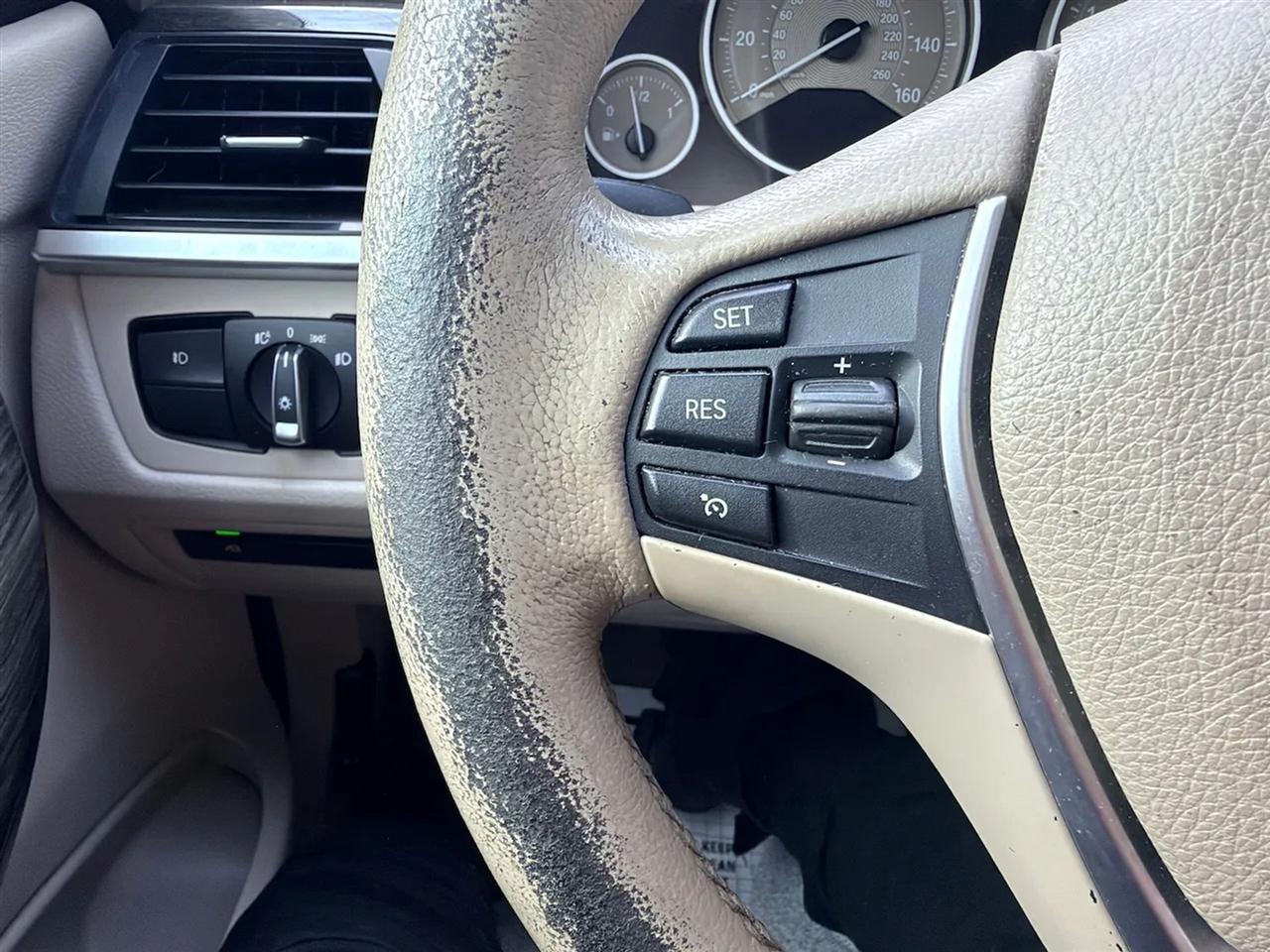 BMW 3-Series 335i xDrive Sedan 2013