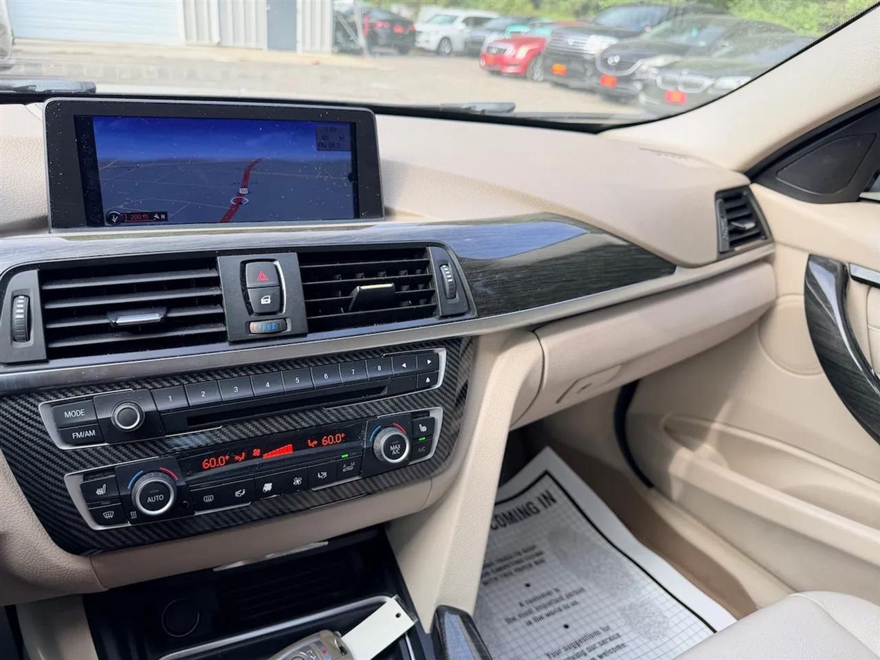 BMW 3-Series 335i xDrive Sedan 2013