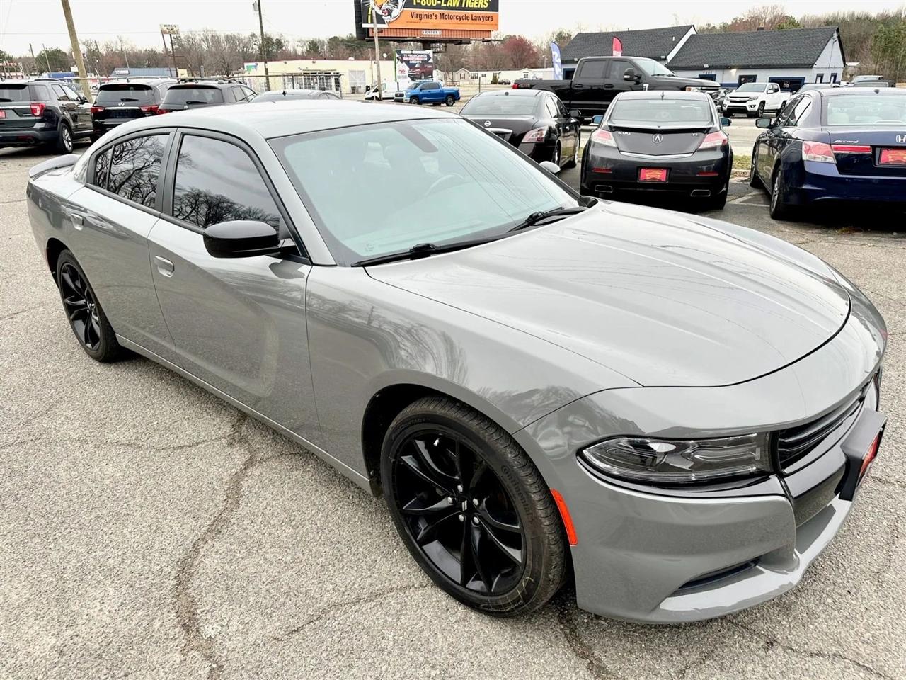 Dodge Charger SXT 2018